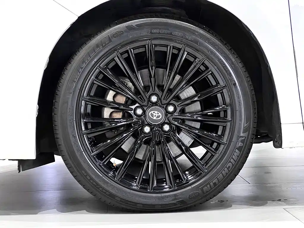 Toyota Alphard 2018 Model Year Facelift 3.5L Executive Version 2018 - thumbnail 10