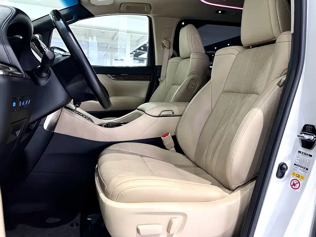 Toyota Alphard 2018 Model Year Facelift 3.5L Executive Version 2018 - thumbnail 18