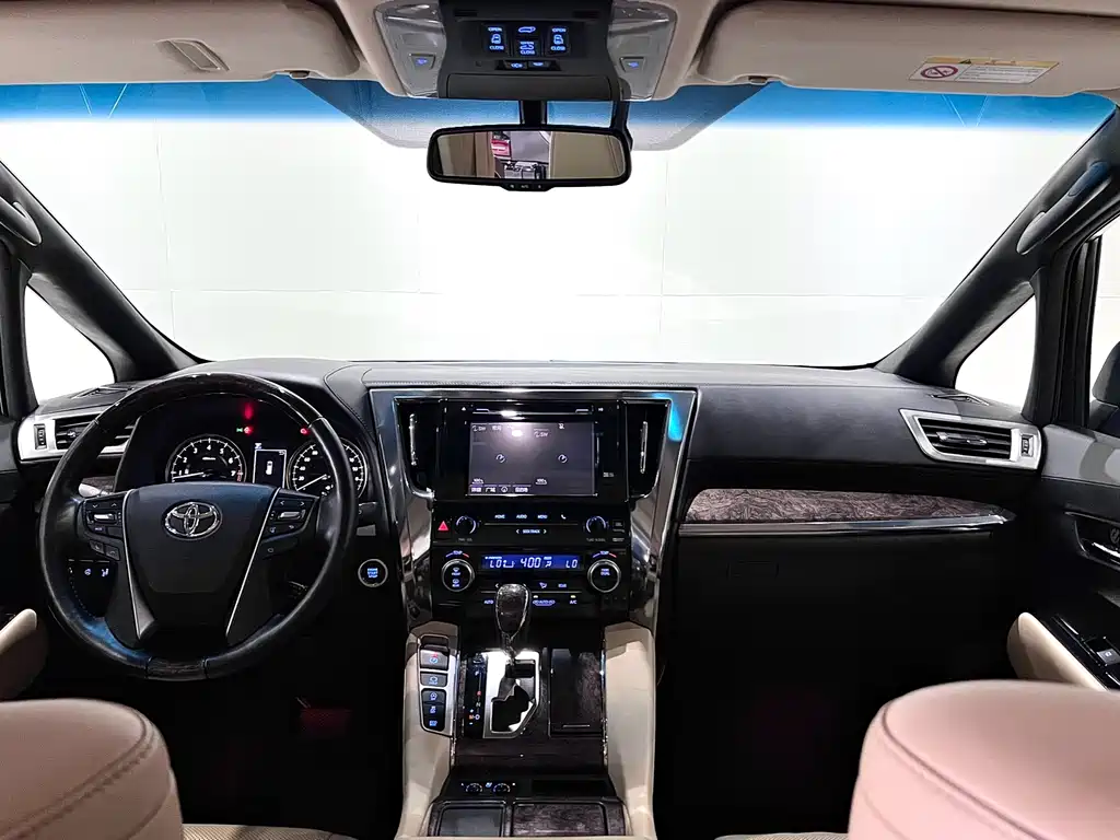 Toyota Alphard 2018 Model Year Facelift 3.5L Executive Version 2018 - thumbnail 29