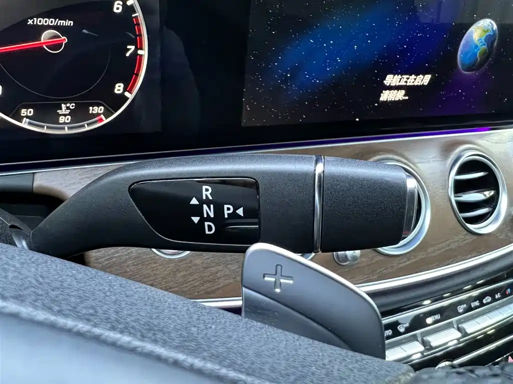 Mercedes-Benz Mercedes-Benz E-Class 2016 E 300 L Fashion Edition 2017 - thumbnail 11