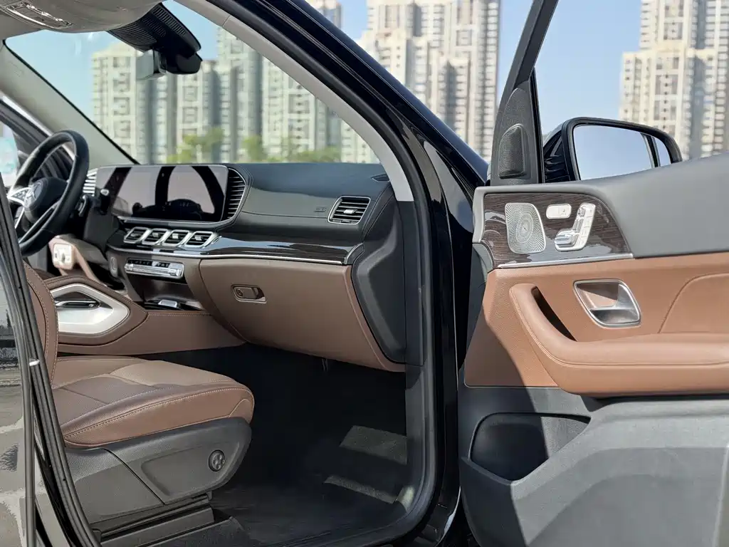 Mercedes-Benz Mercedes-Benz GLE 2025 GLE 350 4MATIC Fashion Edition 2025 - thumbnail 6