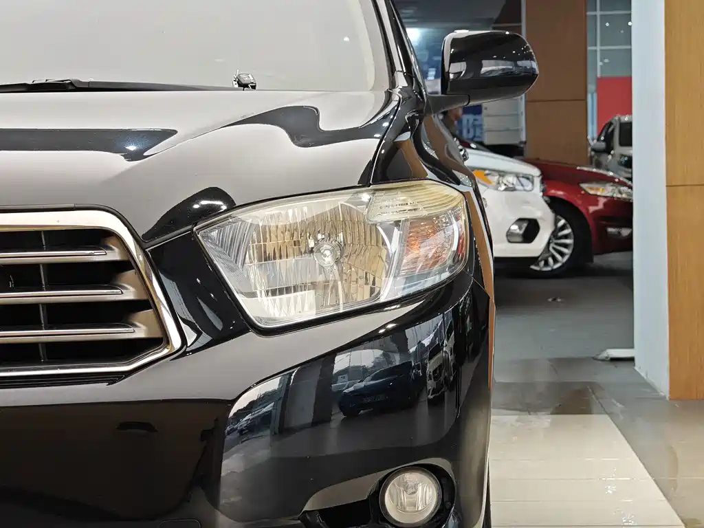Toyota Toyota Highlander 2009 2.7L 2WD 5-seat Premium Edition 2011 - thumbnail 2