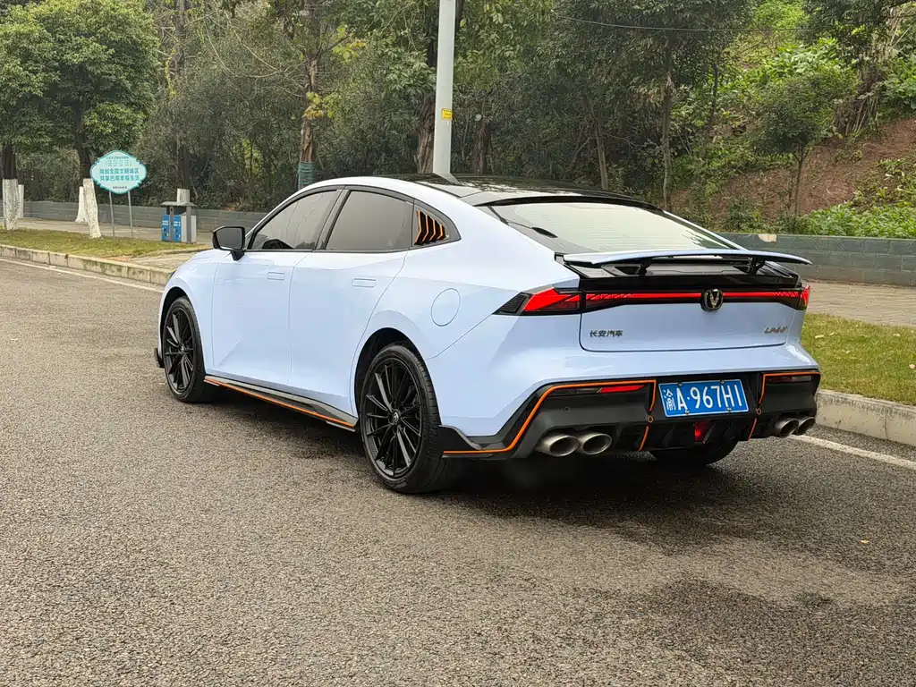 Changan Changan UNI-V 2023 1.5T Sport Edition 2024 - thumbnail 3