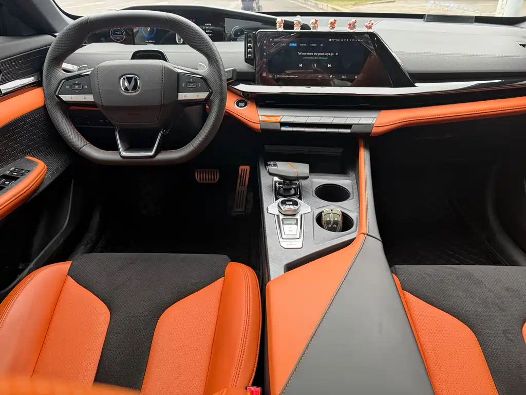 Changan Changan UNI-V 2023 1.5T Sport Edition 2024 - thumbnail 10