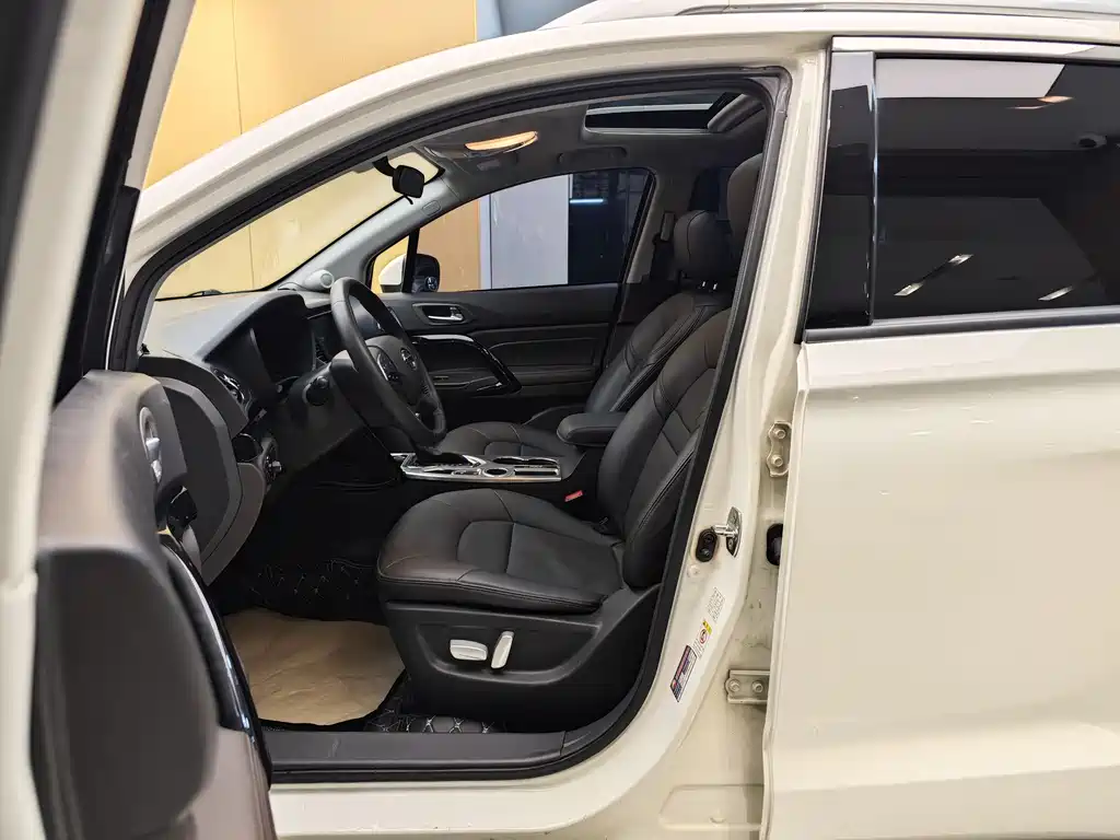 GAC Trumpchi GAC Trumpchi GS4 2017 235T Automatic 2WD Luxury Smart Link Edition 2017 - thumbnail 13
