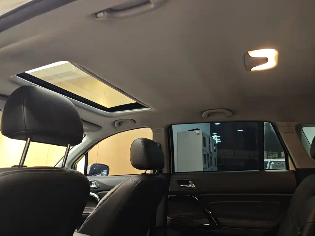 GAC Trumpchi GAC Trumpchi GS4 2017 235T Automatic 2WD Luxury Smart Link Edition 2017 - thumbnail 24