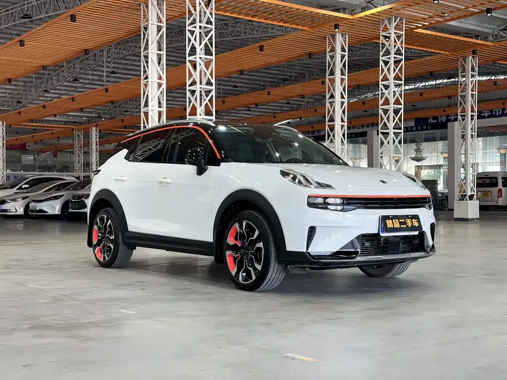 Lynk & Co Lynk & Co 06 2020 1.5T Halo 2021 - thumbnail 7
