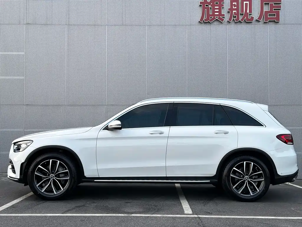 Mercedes-Benz Mercedes-Benz GLC 2021 GLC 300 L 4MATIC Dynamic Model 2021 - thumbnail 4