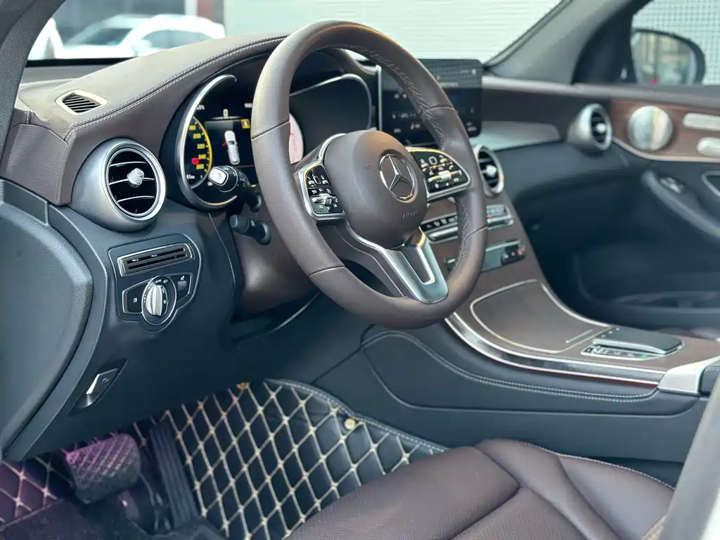 Mercedes-Benz Mercedes-Benz GLC 2021 GLC 300 L 4MATIC Dynamic Model 2021 - thumbnail 8