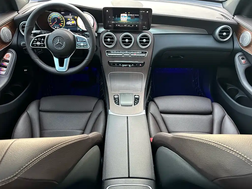 Mercedes-Benz Mercedes-Benz GLC 2021 GLC 300 L 4MATIC Dynamic Model 2021 - thumbnail 10