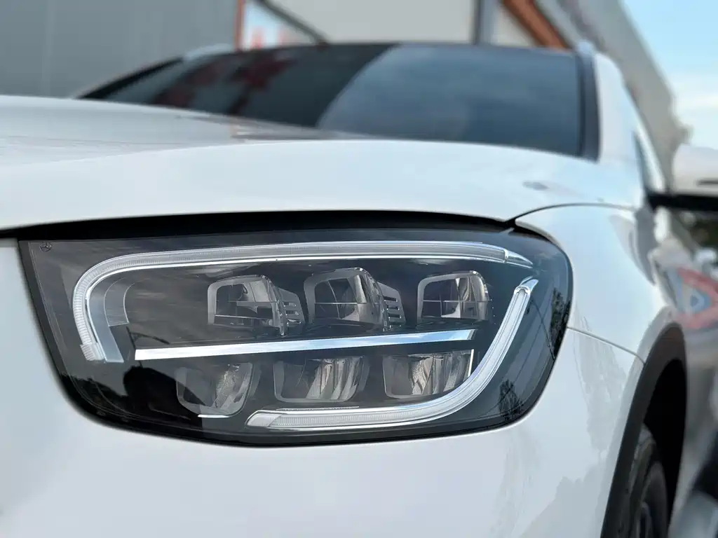 Mercedes-Benz Mercedes-Benz GLC 2021 GLC 300 L 4MATIC Dynamic Model 2021 - thumbnail 25