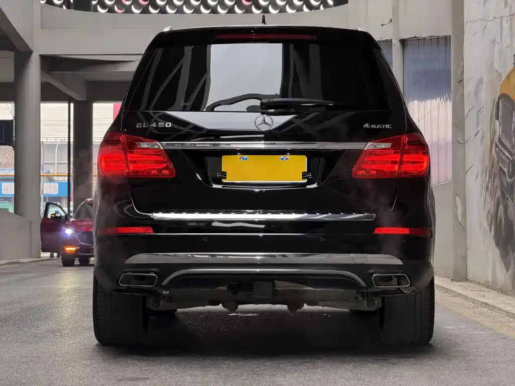 Mercedes-Benz Mercedes-Benz GL-Class 2015 GL 400 4MATIC Luxury Edition 2015 - thumbnail 3