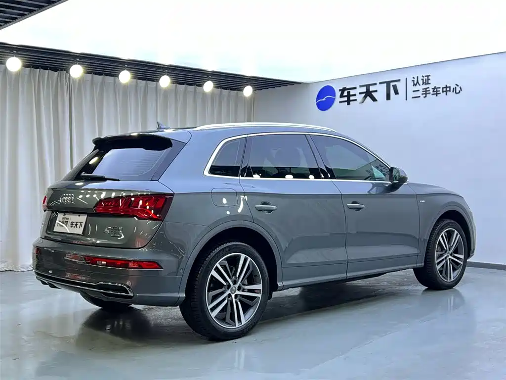 Audi Audi Q5L 2020 45 TFSI Premium Fashion Model 2021 - thumbnail 3