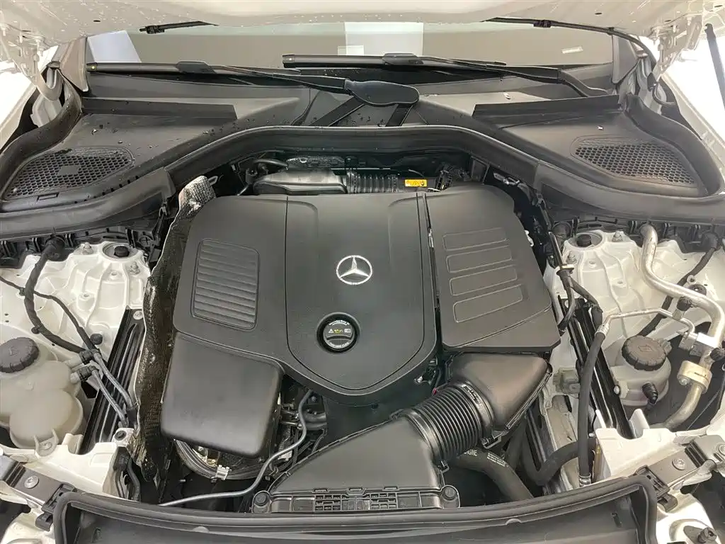 Mercedes-Benz Mercedes-Benz GLC 2023 Facelift GLC 300 L 4MATIC Dynamic Model 5-Seat 2024 - thumbnail 24