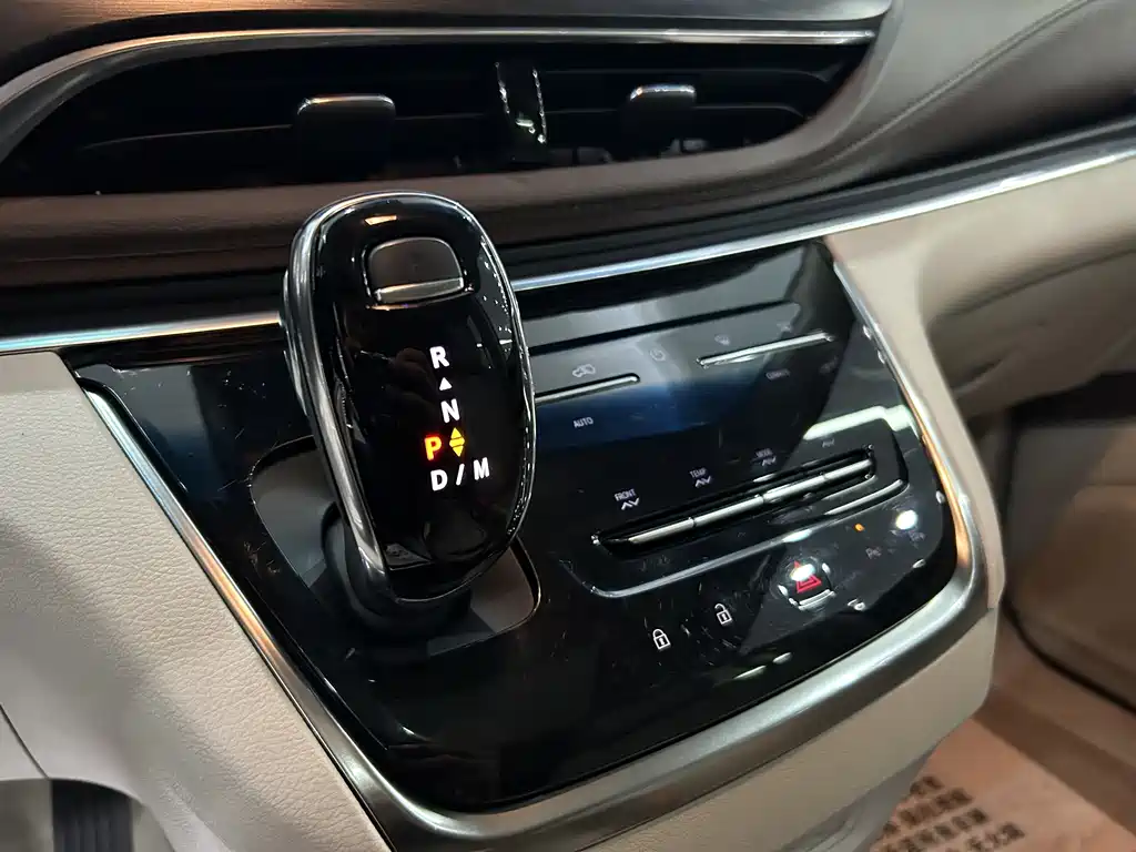 Buick Buick GL8 2021 Land Business Class 652T Intelligent Luxury Edition 2021 - thumbnail 9