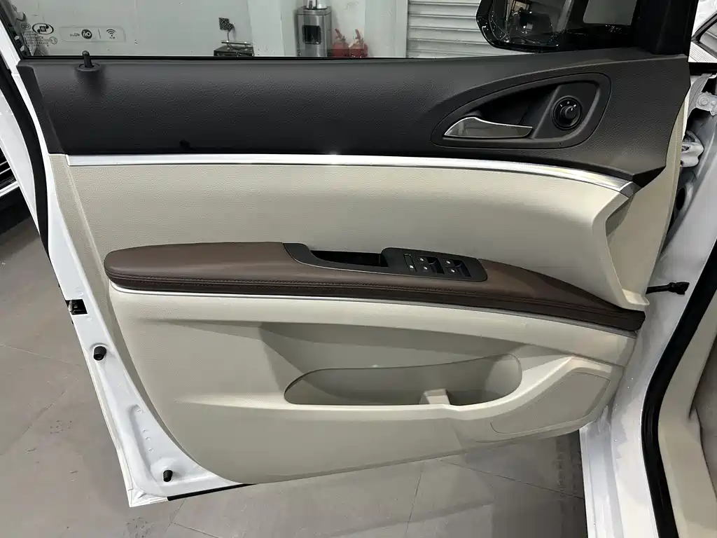 Buick Buick GL8 2021 Land Business Class 652T Intelligent Luxury Edition 2021 - thumbnail 11