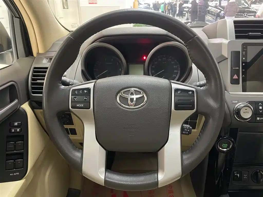 Toyota Toyota Land Cruiser Prado 2017 4.0L Automatic 2017 - thumbnail 15