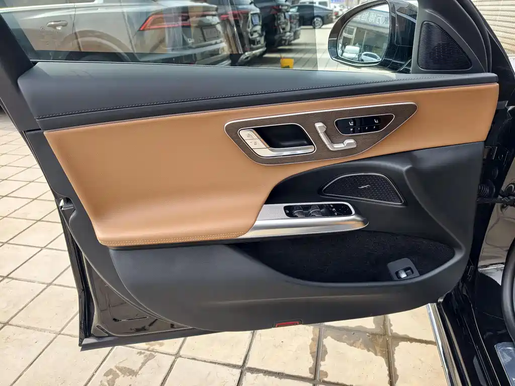 Mercedes-Benz Mercedes-Benz E-Class 2025 E 300 L Fashion Edition 2026 - thumbnail 7