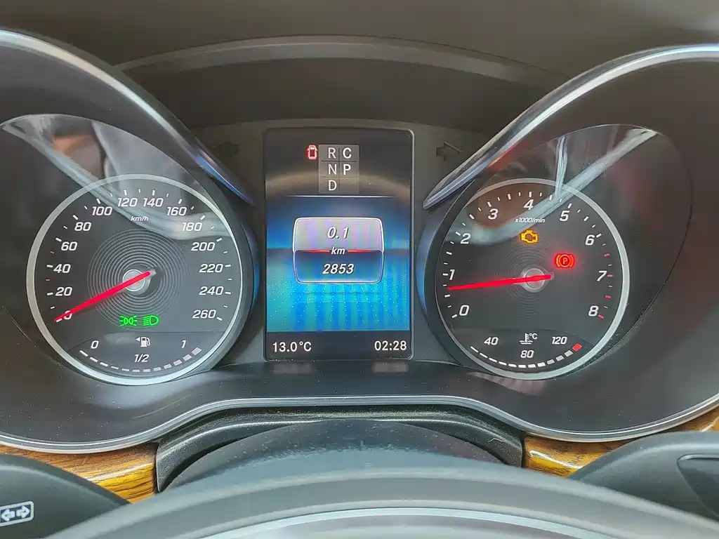 Mercedes-Benz Mercedes-Benz V-Class 2021 V 260 L Long Wheelbase Luxury Edition 2024 - thumbnail 8