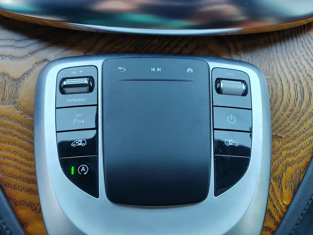 Mercedes-Benz Mercedes-Benz V-Class 2021 V 260 L Long Wheelbase Luxury Edition 2024 - thumbnail 12