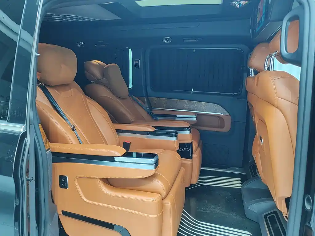 Mercedes-Benz Mercedes-Benz V-Class 2021 V 260 L Long Wheelbase Luxury Edition 2024 - thumbnail 16