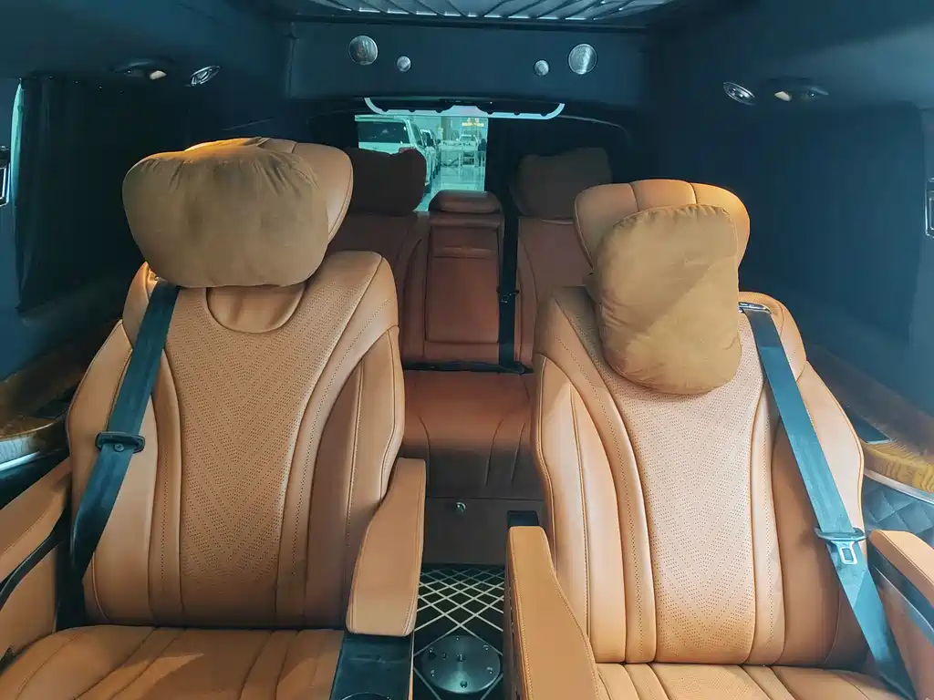 Mercedes-Benz Mercedes-Benz V-Class 2021 V 260 L Long Wheelbase Luxury Edition 2024 - thumbnail 17