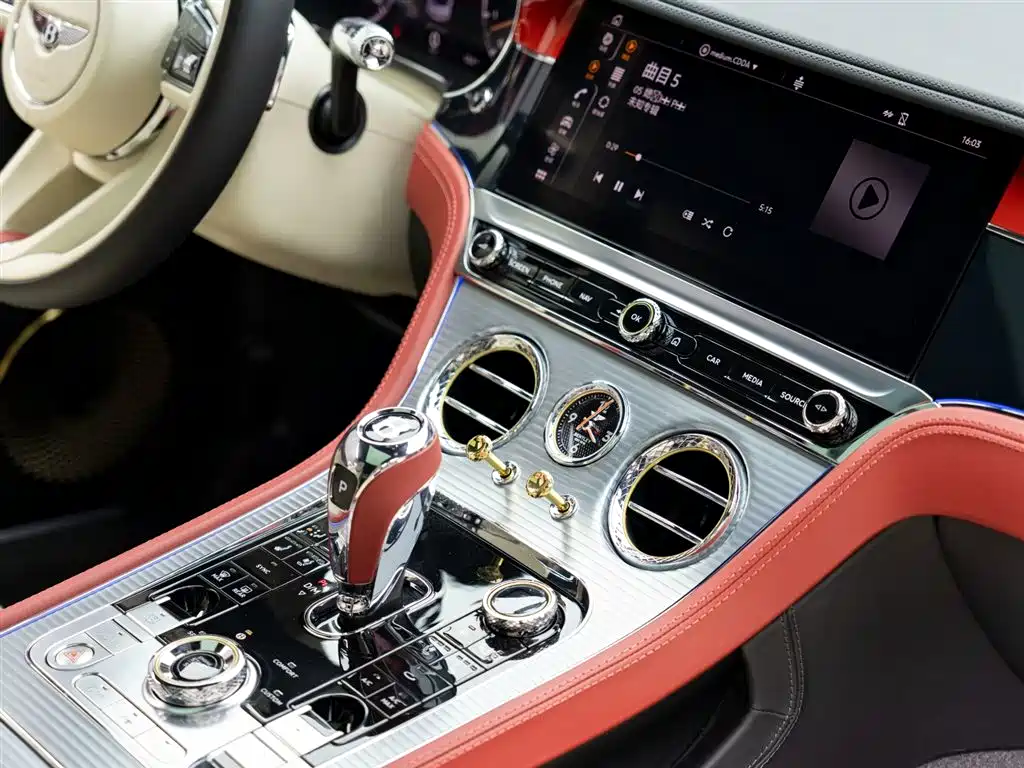 Bentley Bentley Continental 2022 4.0T GT V8 Mulliner 2023 - thumbnail 19