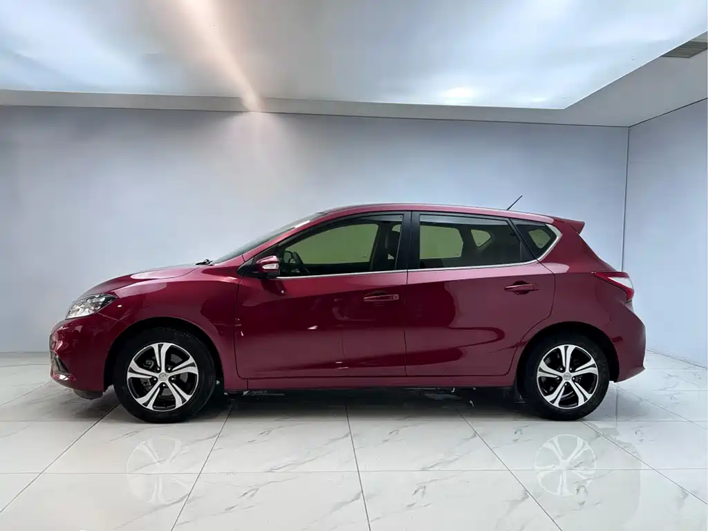 Nissan Nissan Tiida 2020 1.6L CVT Intelligent Edition 2020 - thumbnail 4