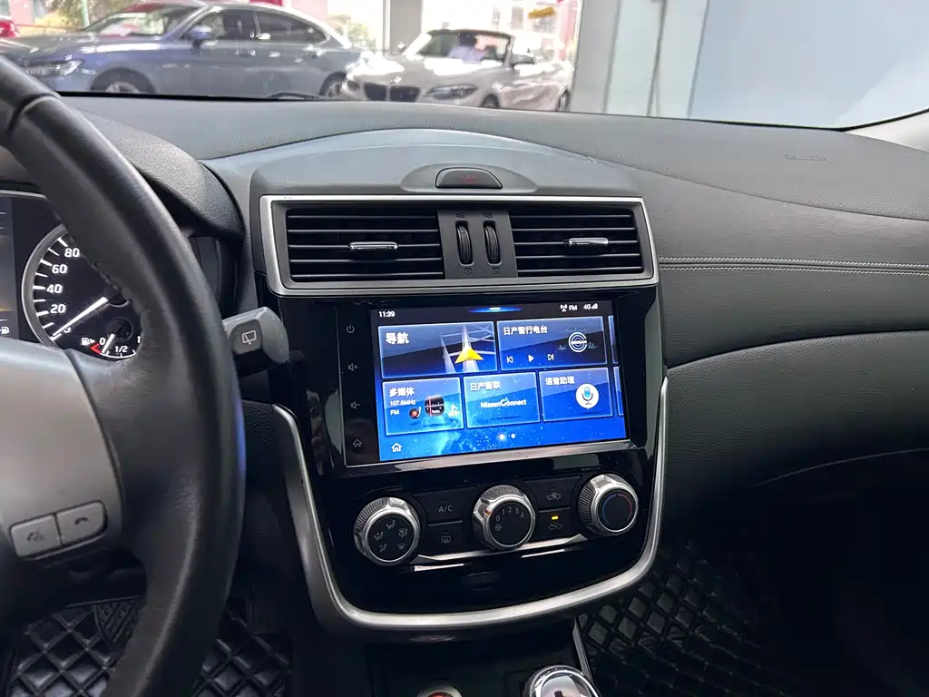 Nissan Nissan Tiida 2020 1.6L CVT Intelligent Edition 2020 - thumbnail 18