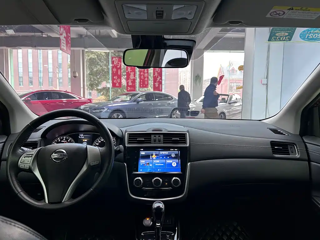 Nissan Nissan Tiida 2020 1.6L CVT Intelligent Edition 2020 - thumbnail 20