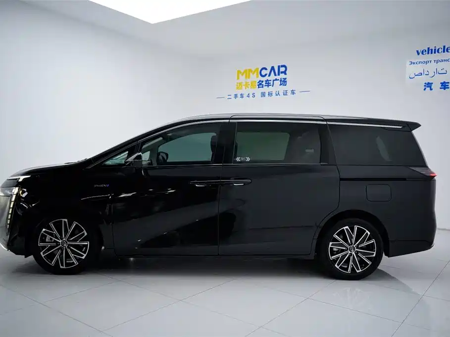 GAC Trumpchi GAC Trumpchi E8 New Energy 2024 Model 150km MAX 2024 - thumbnail 4
