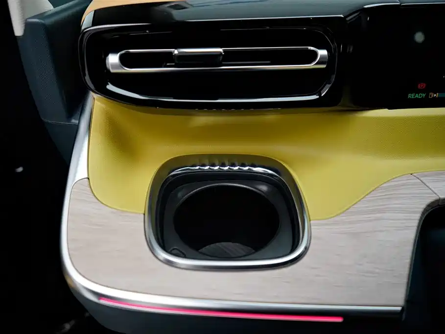 GAC Trumpchi GAC Trumpchi E8 New Energy 2024 Model 150km MAX 2024 - thumbnail 24