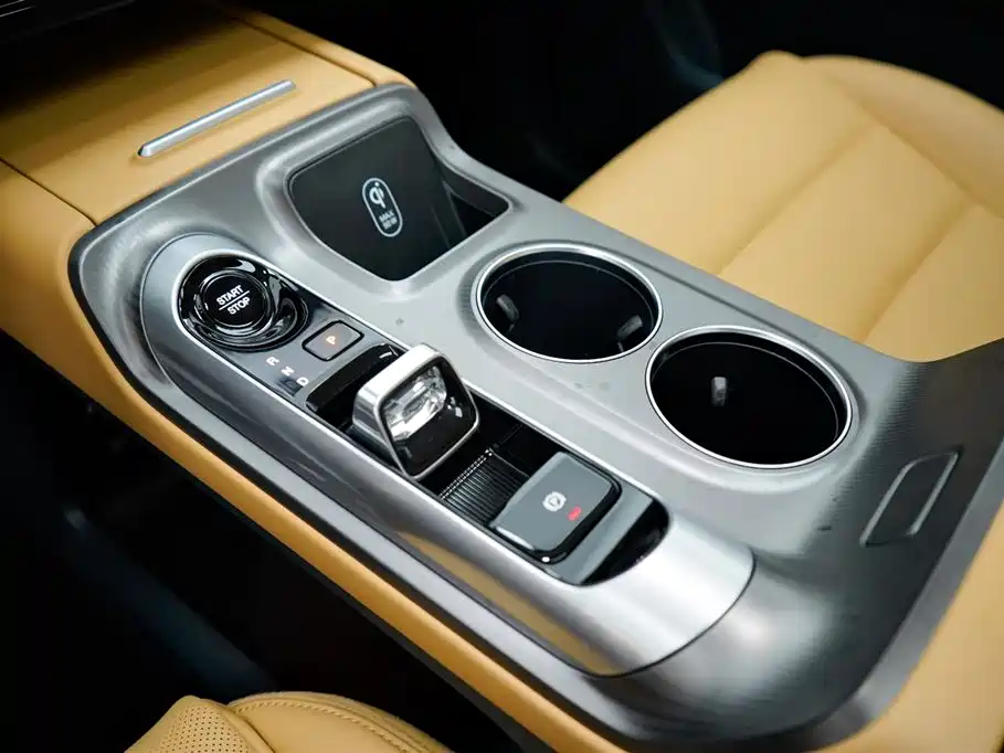 GAC Trumpchi GAC Trumpchi E8 New Energy 2024 Model 150km MAX 2024 - thumbnail 25