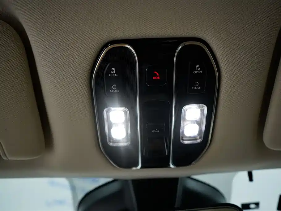 GAC Trumpchi GAC Trumpchi E8 New Energy 2024 Model 150km MAX 2024 - thumbnail 27