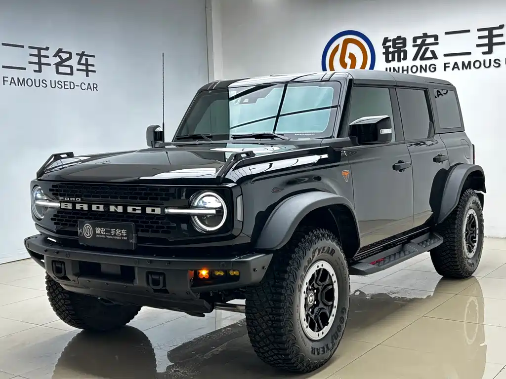 Ford Ford Bronco 2024 2.3T Badlands 2025