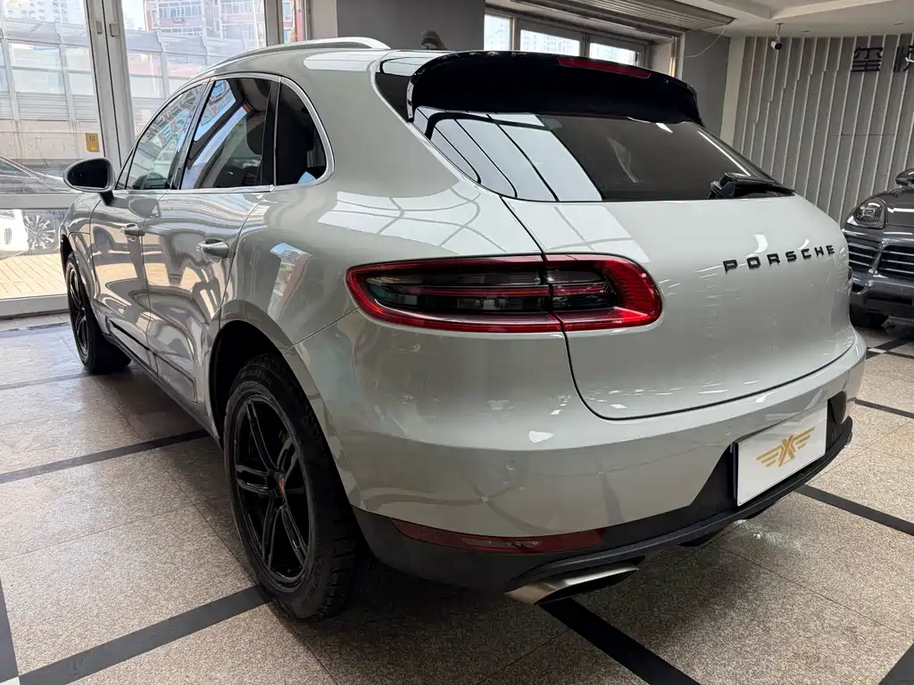 Porsche Porsche Macan 2014 Macan 2.0T 2015 - thumbnail 6