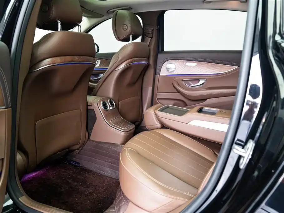 Mercedes-Benz Mercedes-Benz E-Class 2022 E 300 L Fashion Edition 2021 - thumbnail 7
