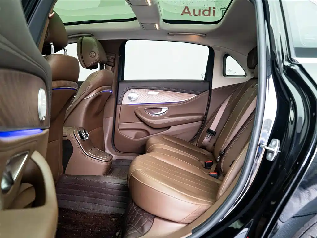 Mercedes-Benz Mercedes-Benz E-Class 2022 E 300 L Fashion Edition 2021 - thumbnail 12