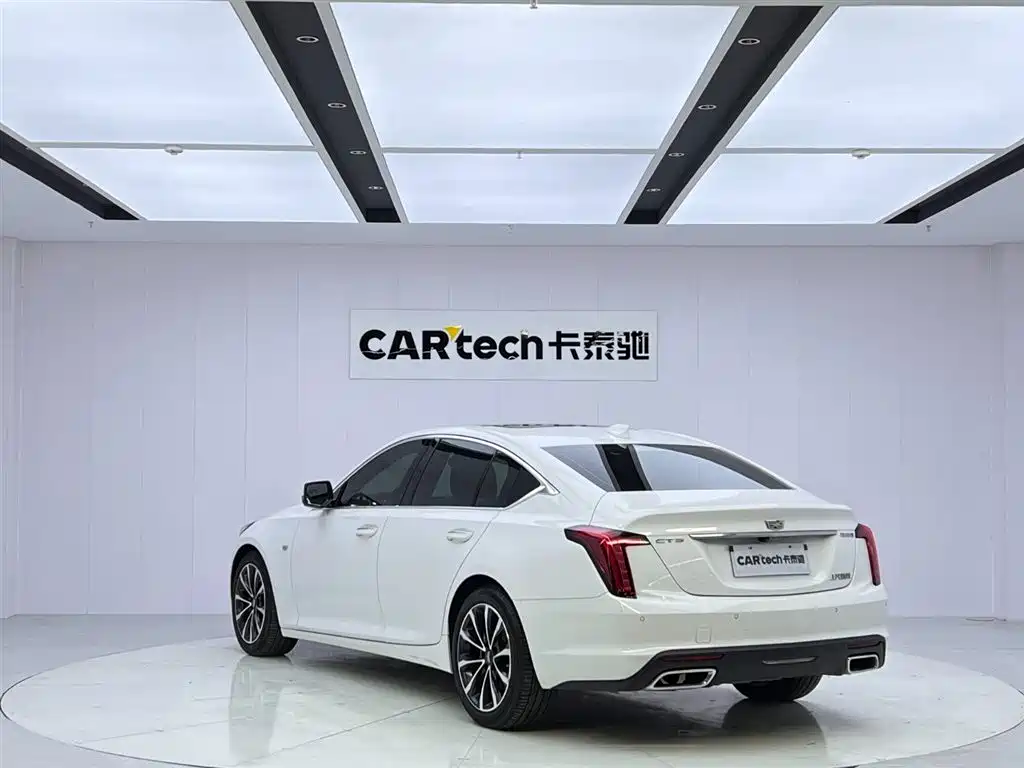 Cadillac Cadillac CT5 2022 28T Luxury 2022 - thumbnail 3