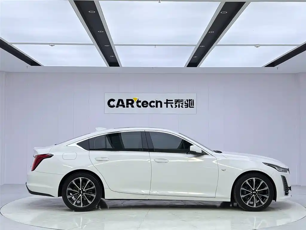 Cadillac Cadillac CT5 2022 28T Luxury 2022 - thumbnail 6