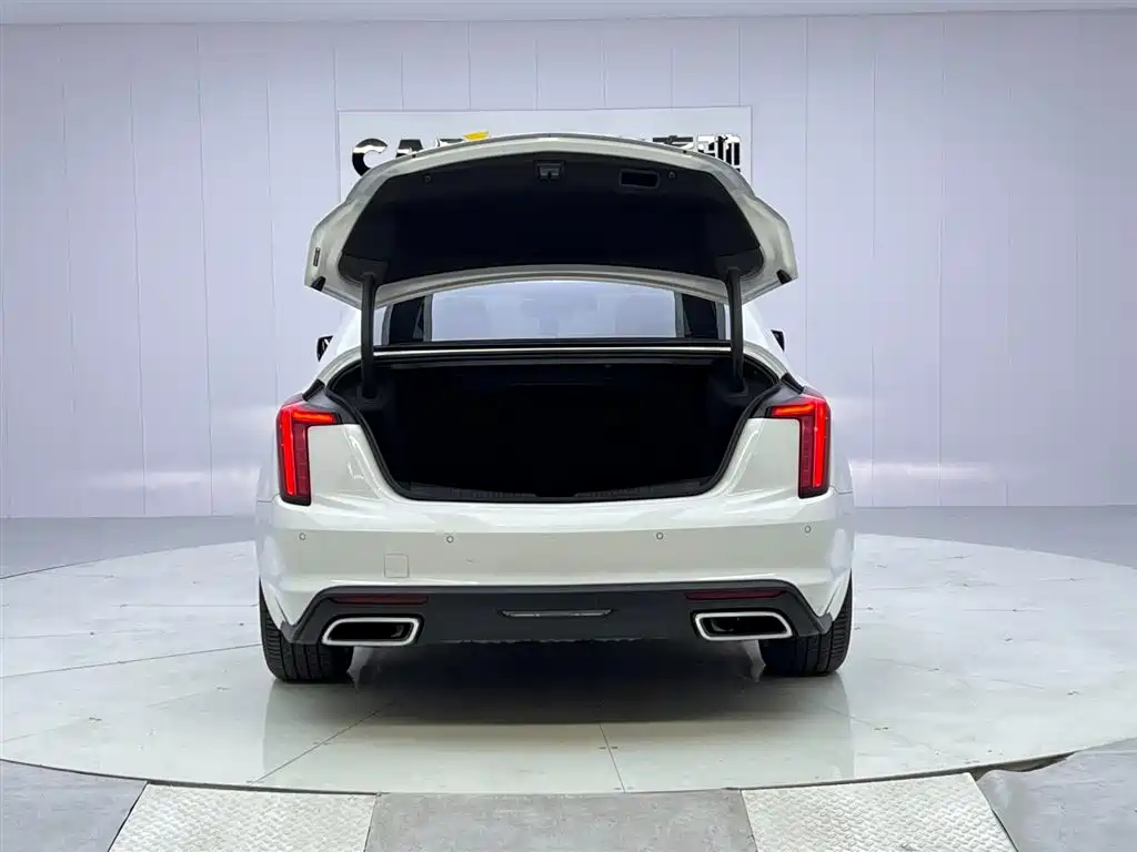 Cadillac Cadillac CT5 2022 28T Luxury 2022 - thumbnail 9
