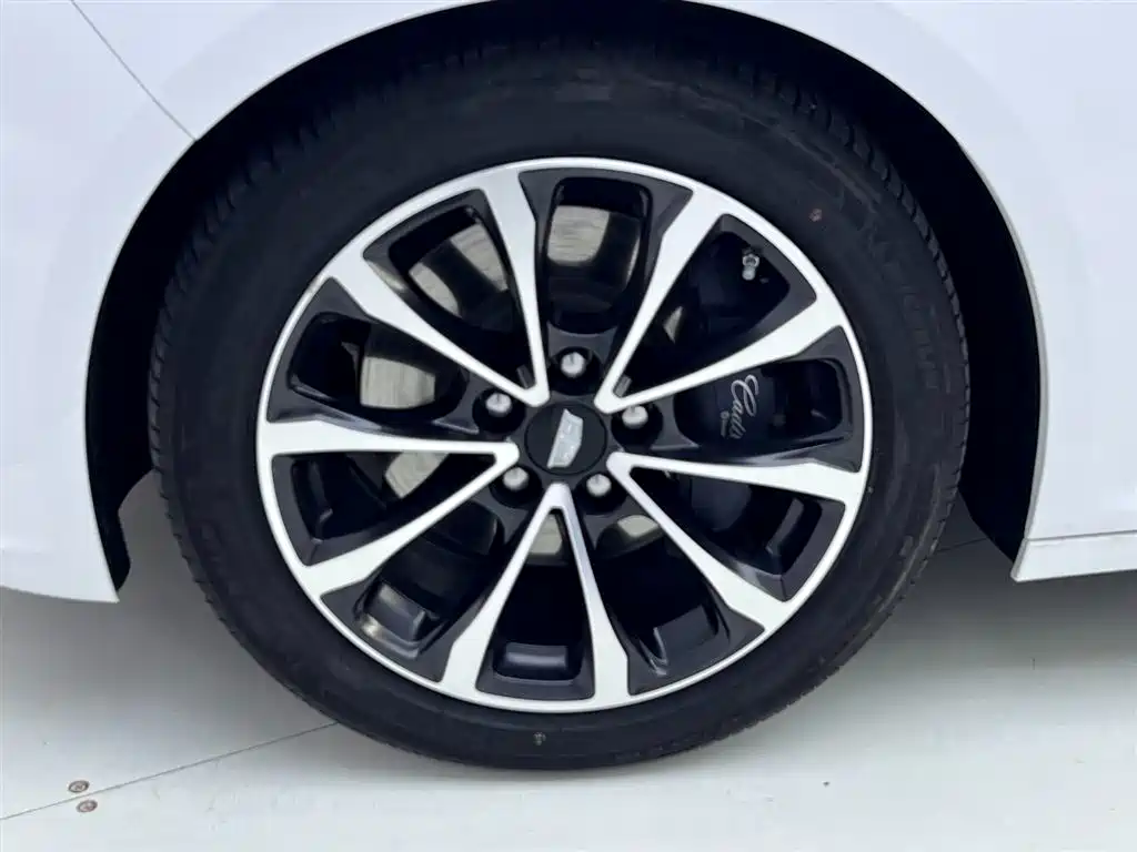 Cadillac Cadillac CT5 2022 28T Luxury 2022 - thumbnail 11