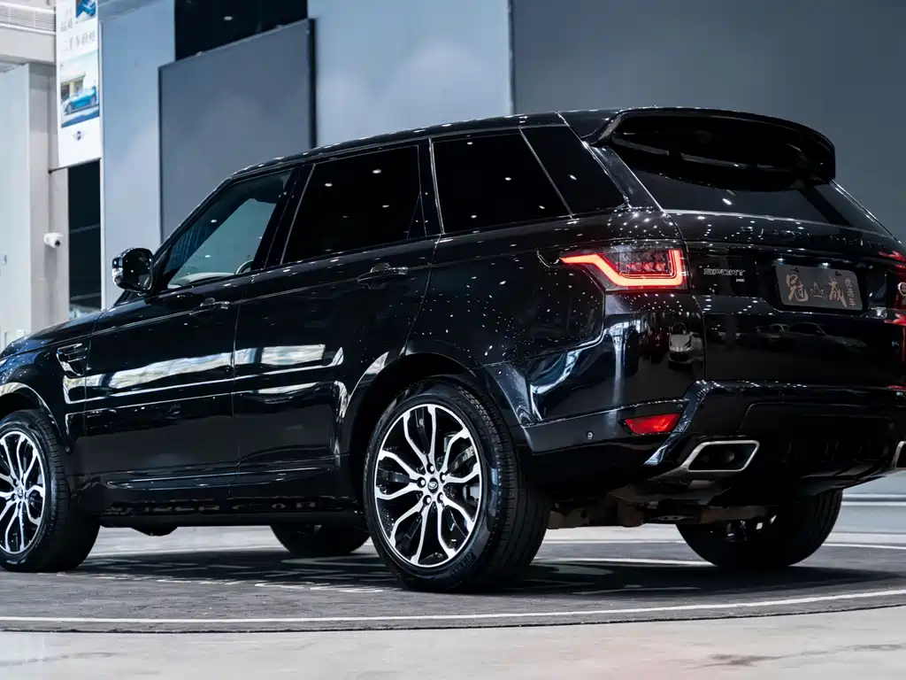 Land Rover Range Rover Sport 2022 3.0 L6 Carbon Edition 2022 - thumbnail 8