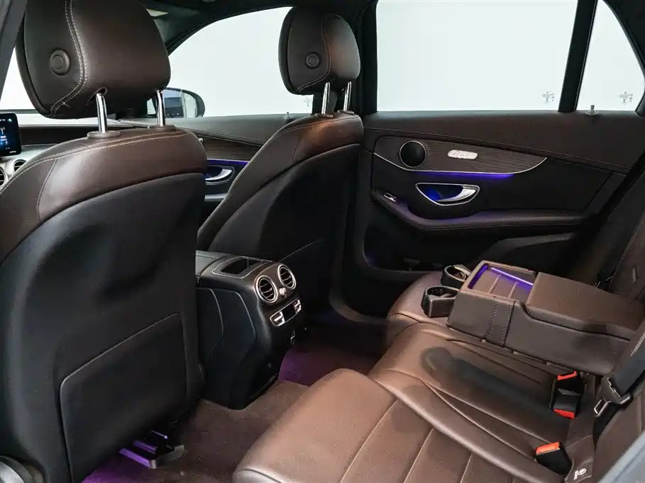 Mercedes-Benz Mercedes-Benz GLC 2022 Facelift GLC 300 L 4MATIC Dynamic Model Premium Edition 2023 - thumbnail 7