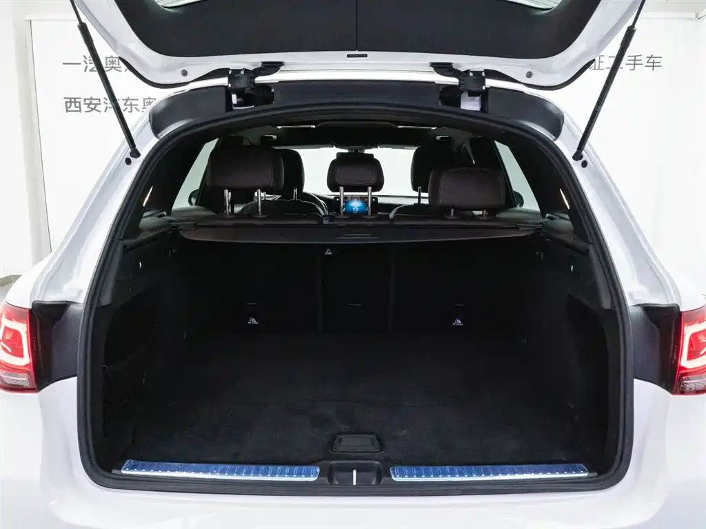 Mercedes-Benz Mercedes-Benz GLC 2022 Facelift GLC 300 L 4MATIC Dynamic Model Premium Edition 2023 - thumbnail 9