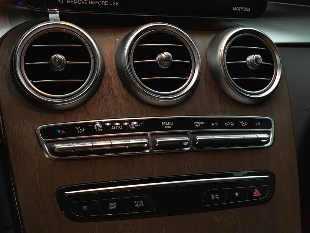 Mercedes-Benz Mercedes-Benz GLC 2022 Facelift GLC 300 L 4MATIC Dynamic Model Premium Edition 2023 - thumbnail 14