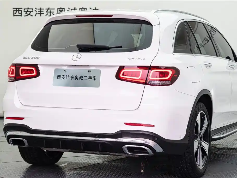 Mercedes-Benz Mercedes-Benz GLC 2022 Facelift GLC 300 L 4MATIC Dynamic Model Premium Edition 2023 - thumbnail 24