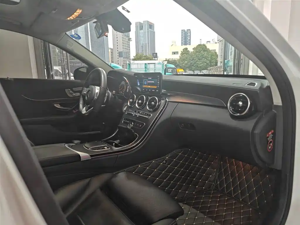 Mercedes-Benz Mercedes-Benz C-Class 2021 C 260 L Sport Starlight Premium Edition 2021 - thumbnail 13
