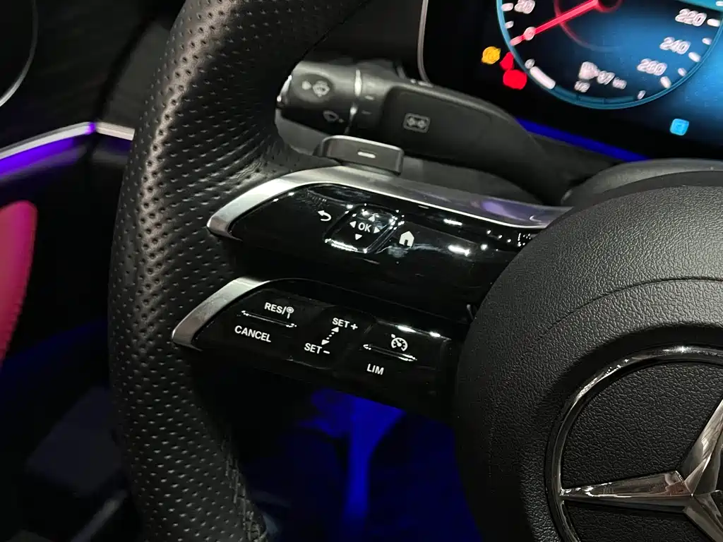 Mercedes-Benz Mercedes-Benz E-Class (Imported) 2023 E 260 Coupe 2023 - thumbnail 19