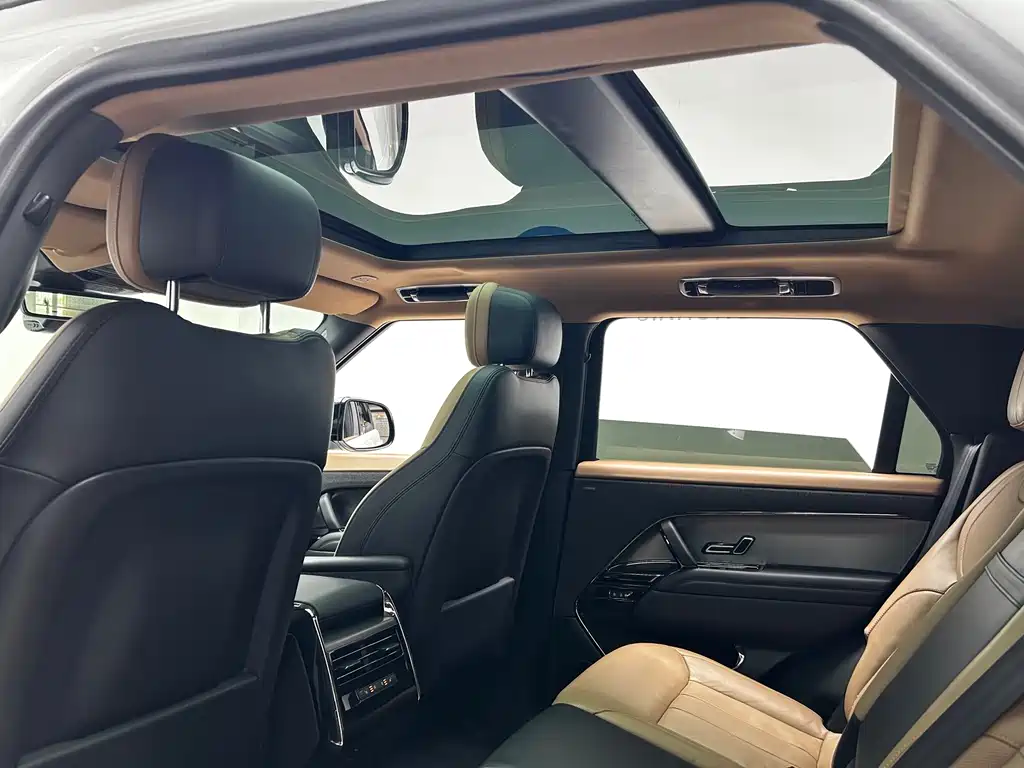 Land Rover Range Rover Sport 2024 400PS Dynamic SE 2024 - thumbnail 23